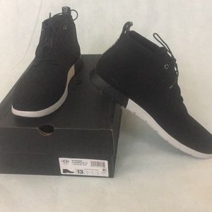 UGG Men Freamon Hyperweave Lace Up Shoes